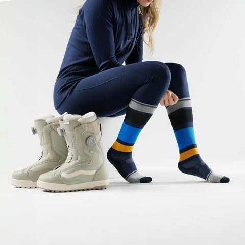 Smartwool Women's Snowboard Targeted Cushion Over The Calf Socks